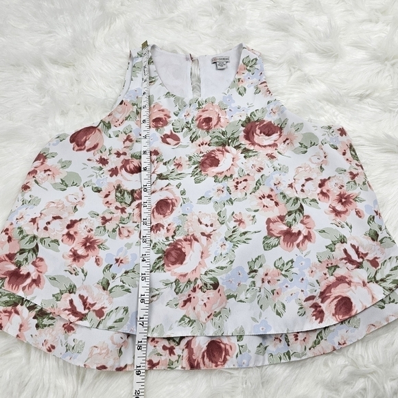 Guess Floral Tiered Sleeveless Blouse - Picture 3 of 7